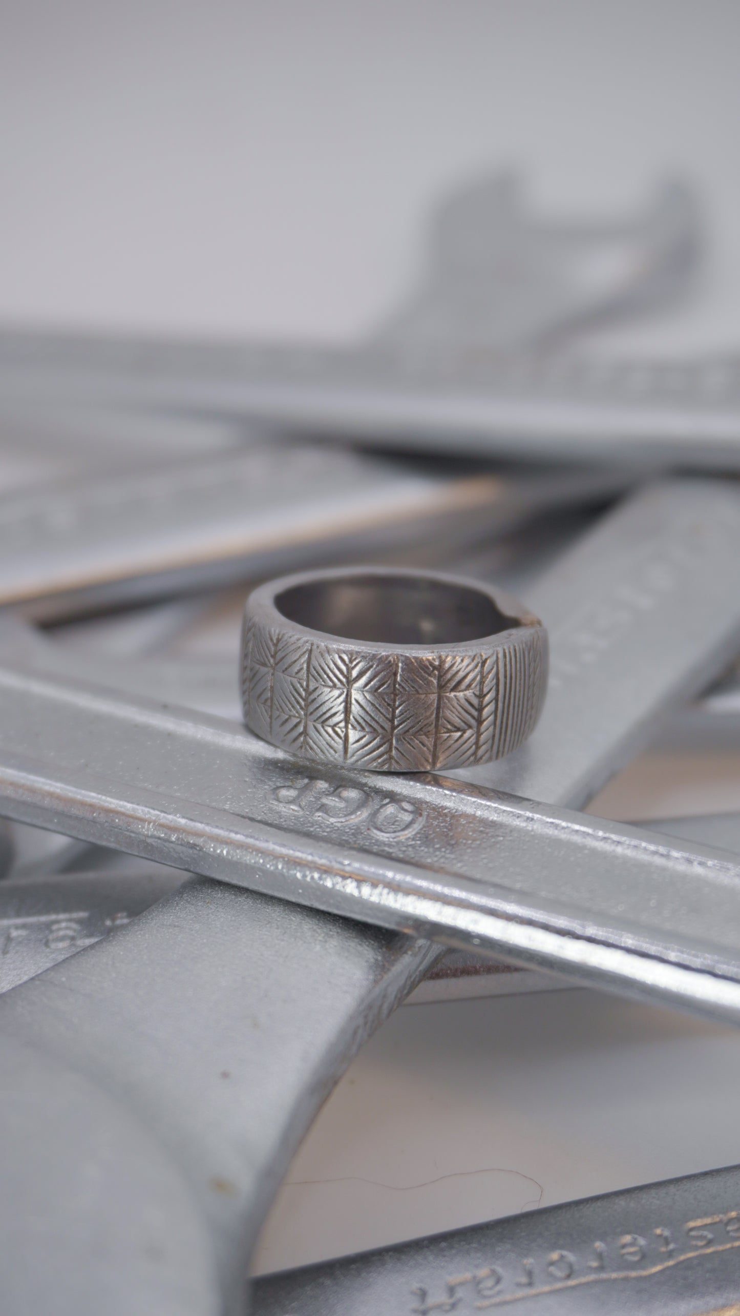 Bague recyclée #24 (taille: 8)