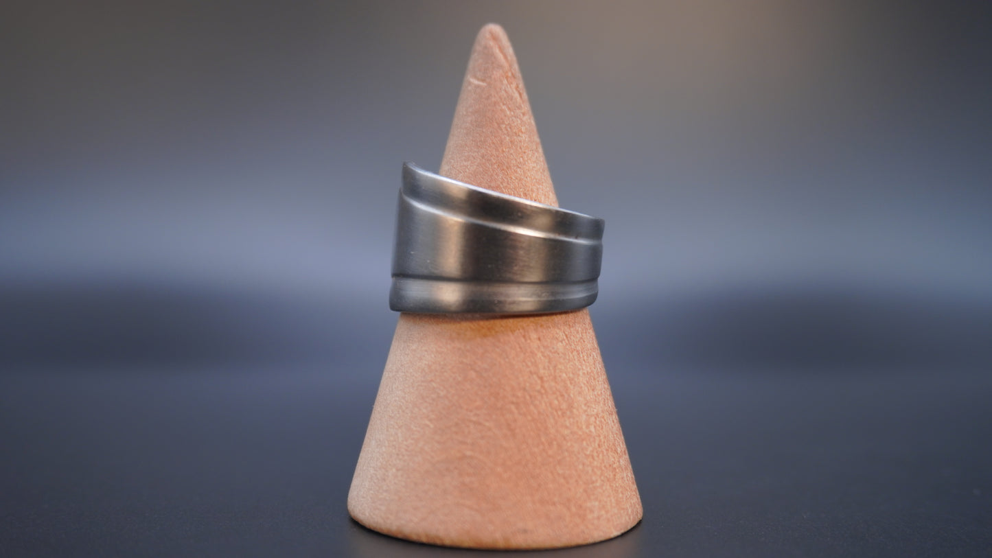 Bague recyclée #13 (tailles multiples)