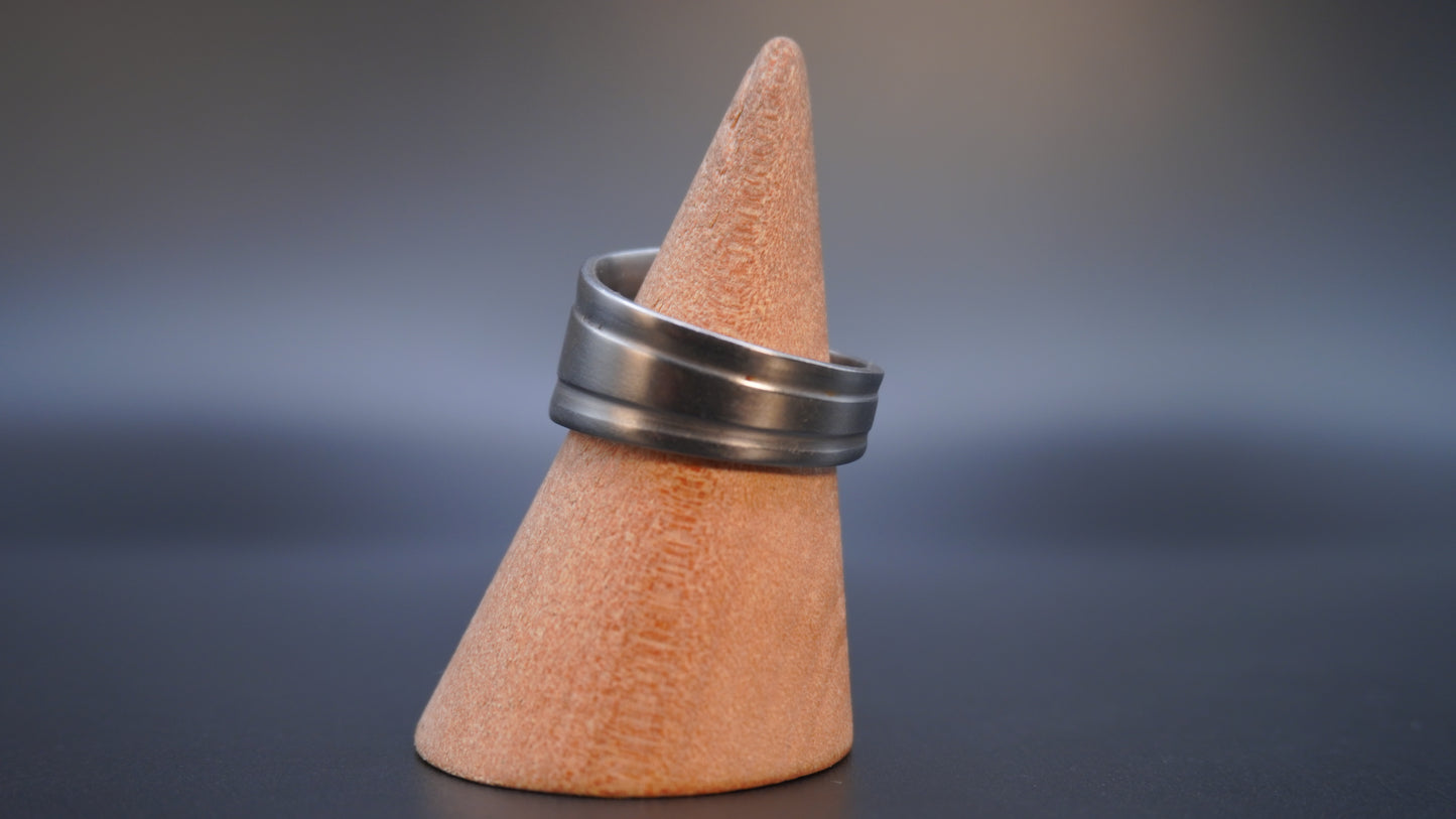 Bague recyclée #13 (tailles multiples)