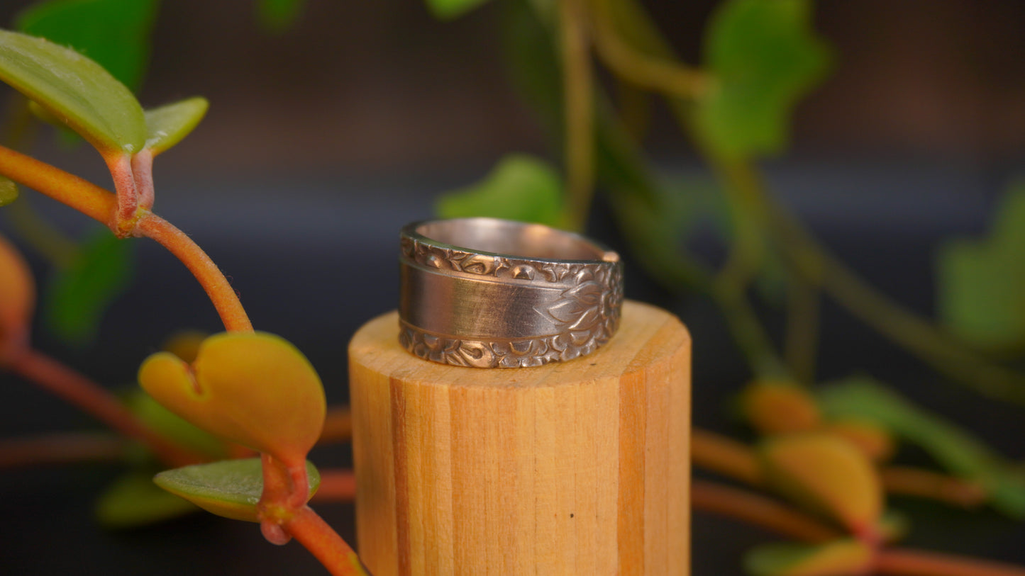 Bague recyclée #15 (taille: 8.5)