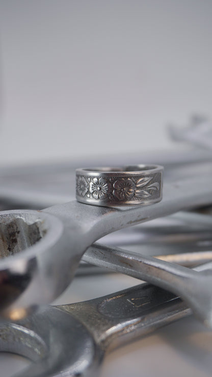 Bague recyclée #27 (tailles multiples)