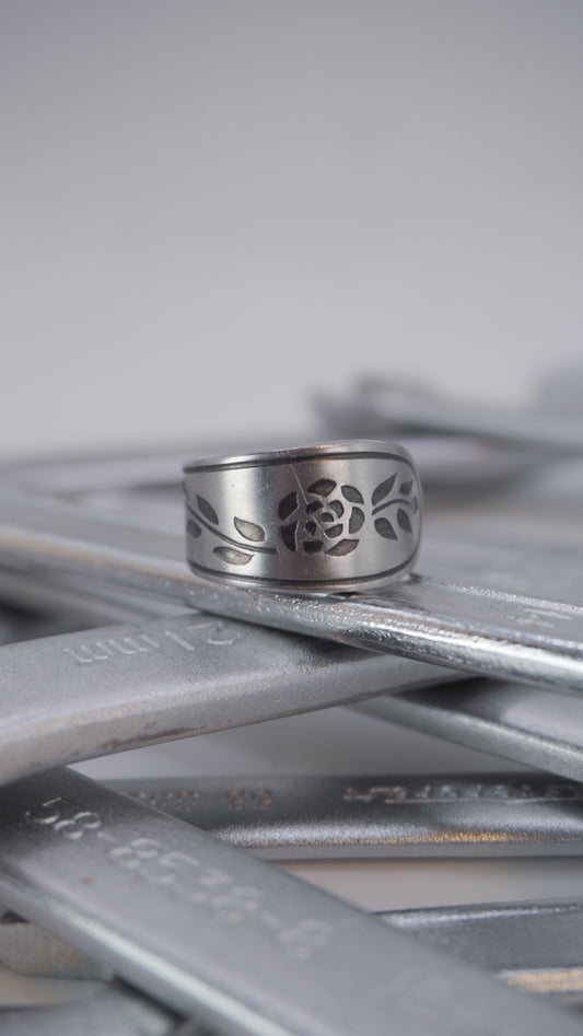 Bague de petite taille #2 (taille: 6)