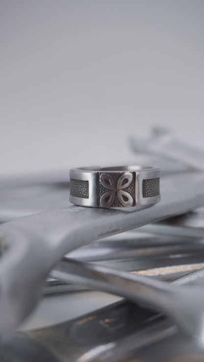 Bague recyclée #26 (tailles: 9)