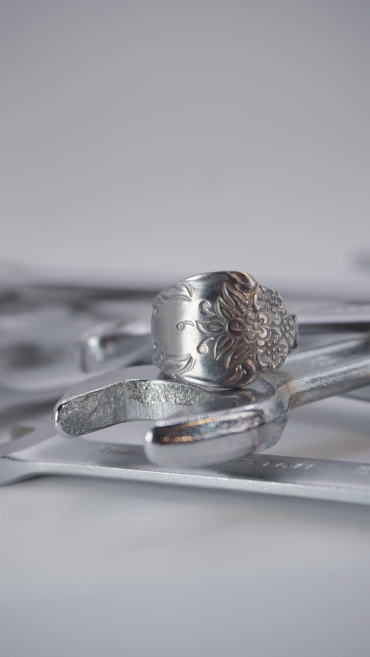 Bague recyclée #10 (tailles multiples)