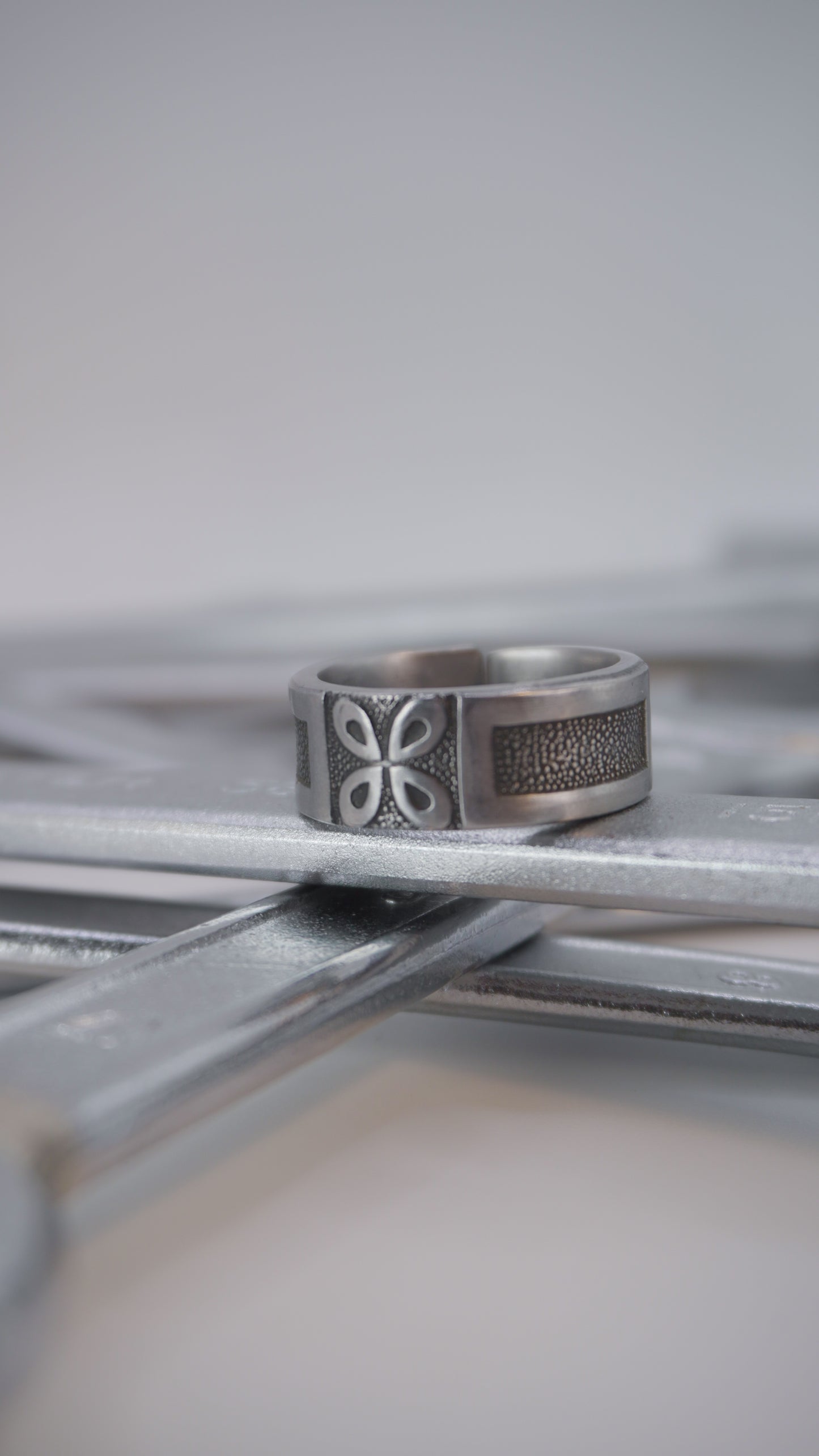 Bague recyclée #26 (tailles: 9)