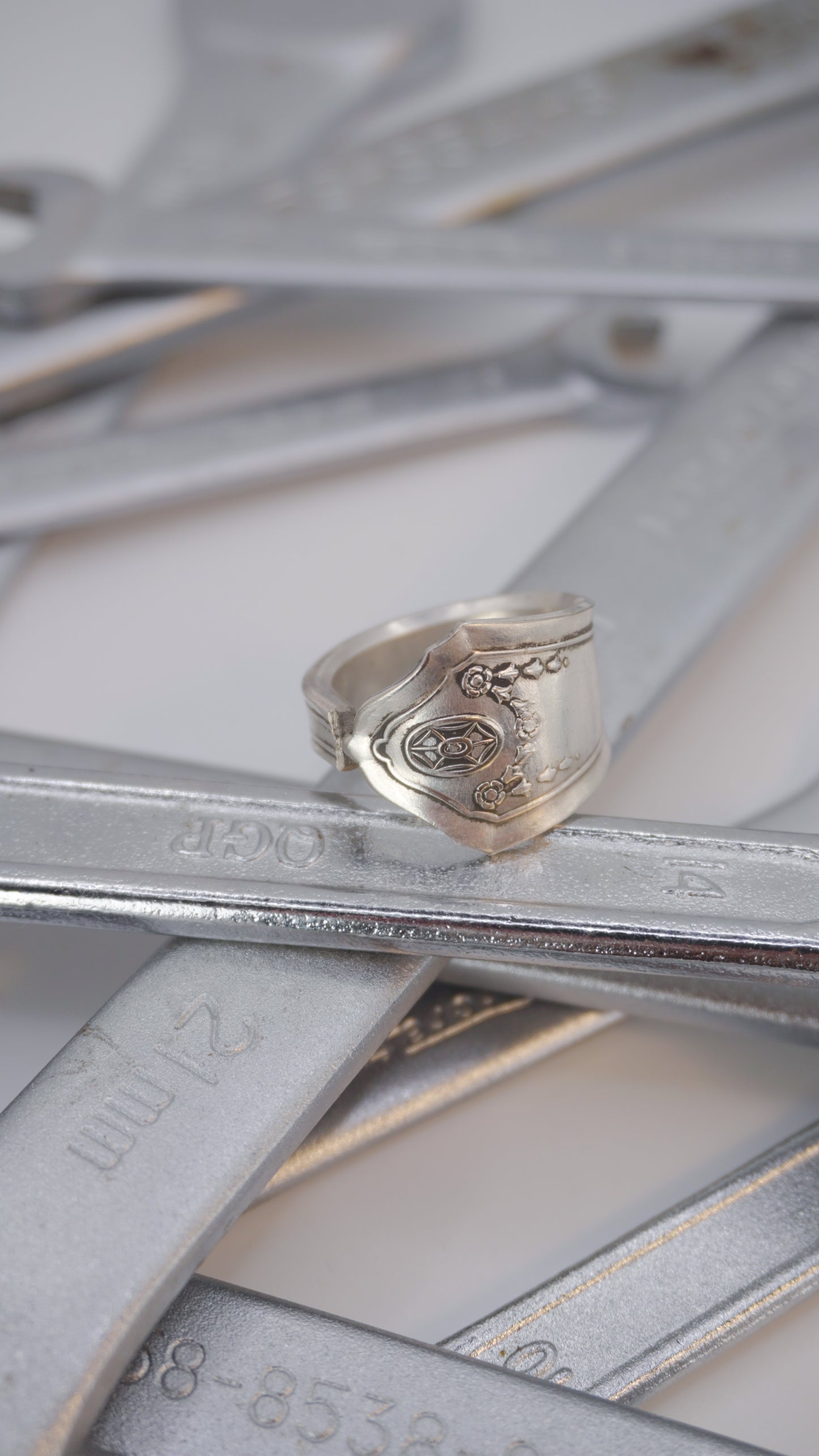 Bague recyclée #34 (tailles multiples)