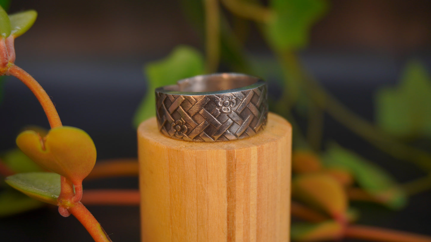 Bague recyclée #57 (tailles multiples)