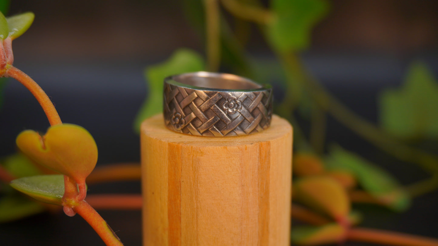 Bague recyclée #57 (tailles multiples)