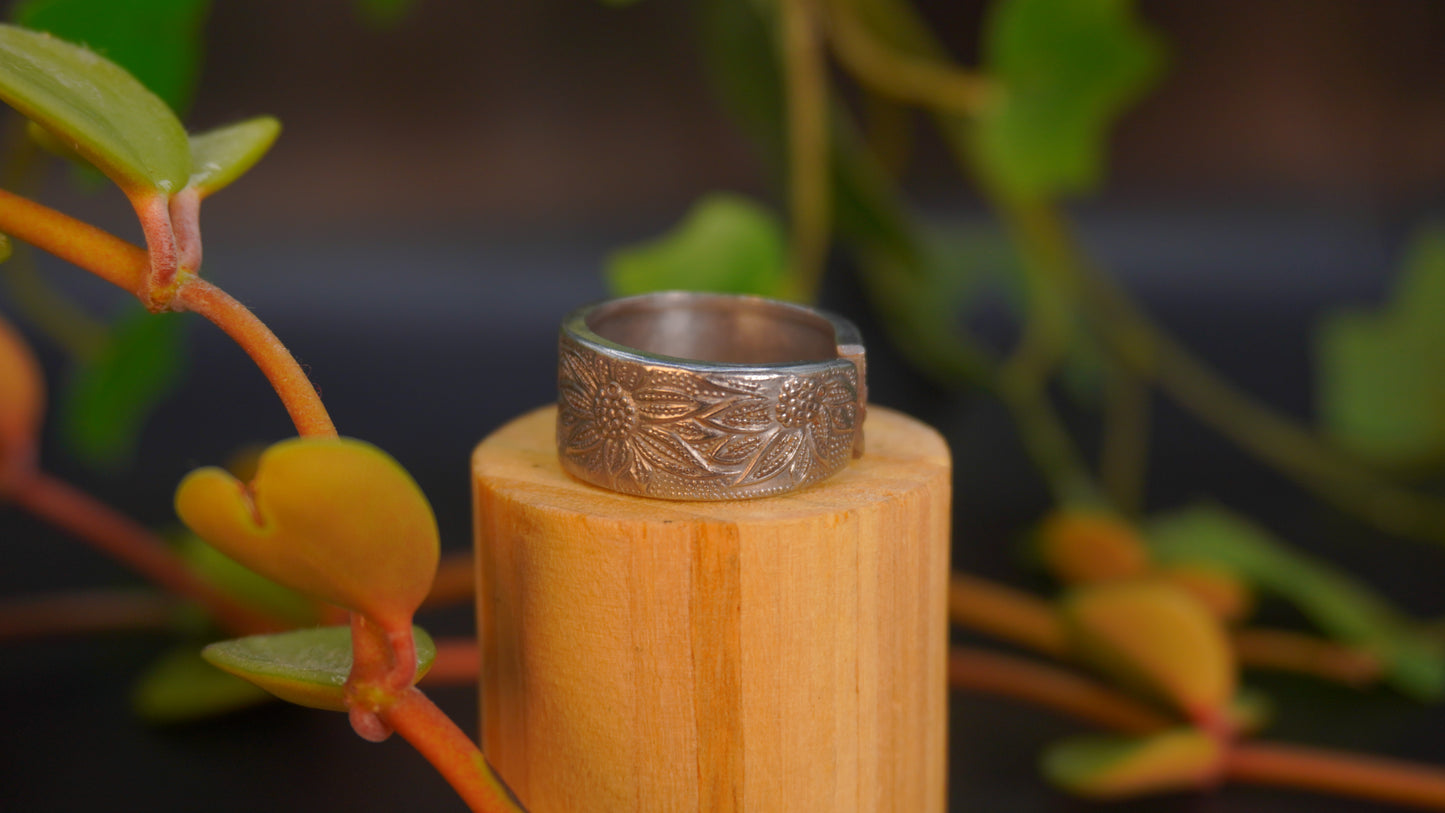Bague recyclée #16 (taille: 7.5)