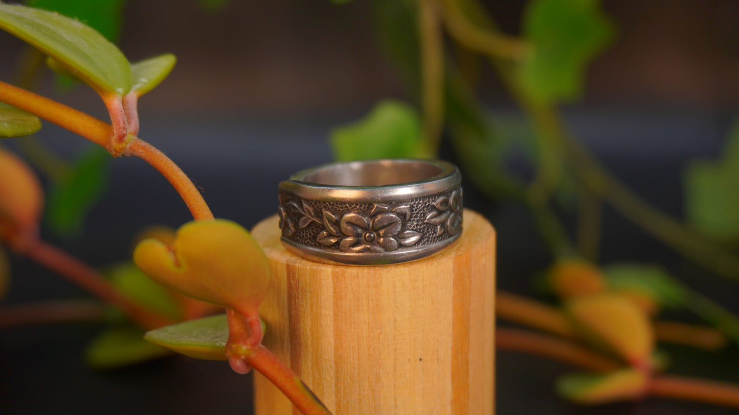 Bague recyclée #46 (tailles multiples)