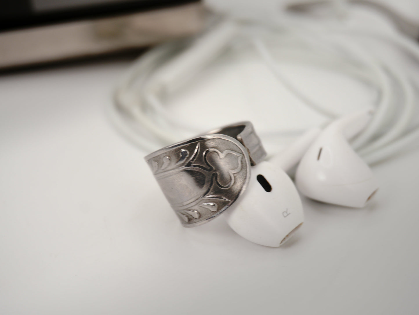 Bague recyclée (taille: 8.5)