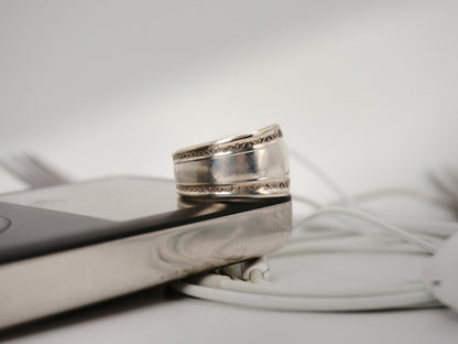 Bague recyclée (taille: 10.5)