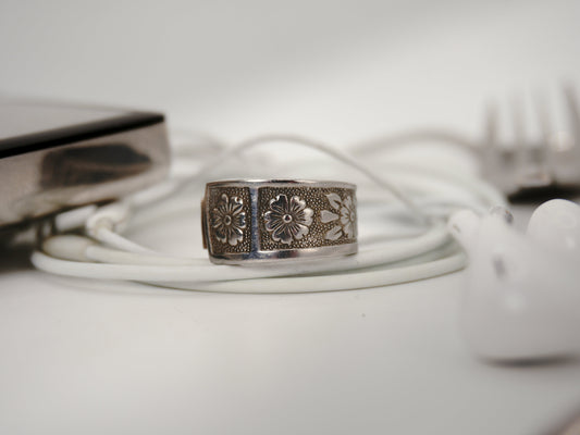 Bague recyclée (taille: 9)
